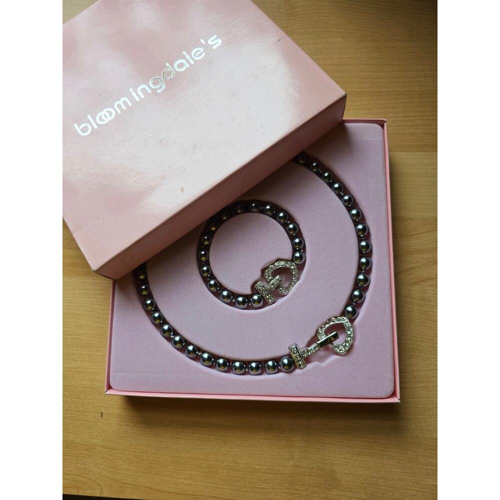 Bloomingdale’s 10mm Grey Faux Pearl Necklace Bracelet Heart Toggle Set